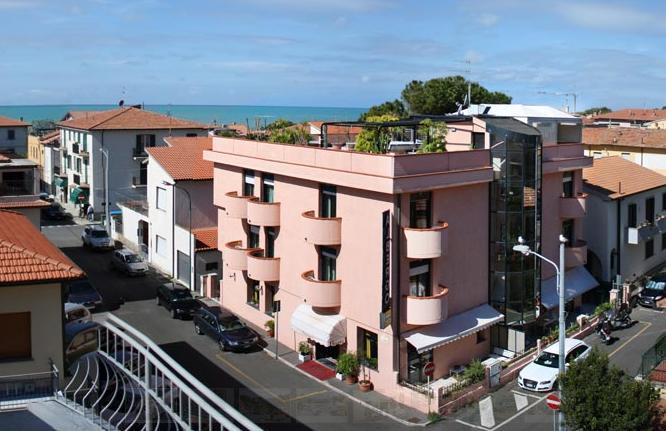 Hotel Aurora Castiglione della Pescaia Buitenkant foto